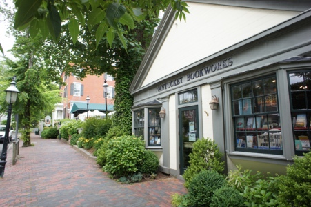 8. Natucket Bookworks