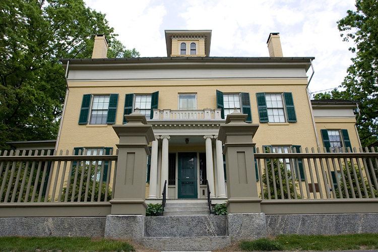 Emily Dickinson Museum