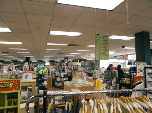 Kinokuniya San Francisco (Photo by Bea Phi)