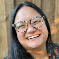 Author Michelle Peñaloza